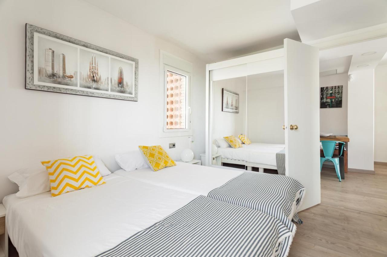 Amura Be My Guest Castelldefels Zewnętrze zdjęcie